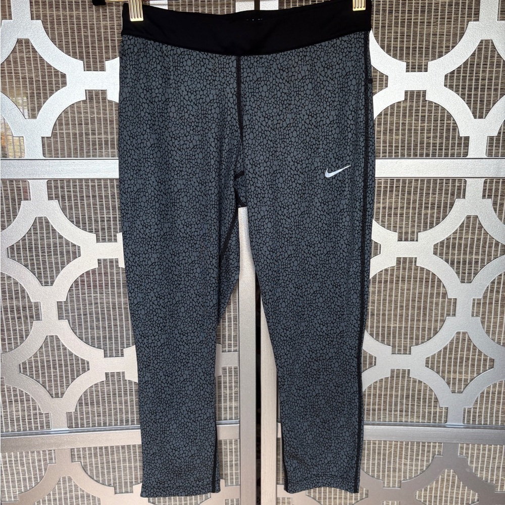 Nike Black and Blue Geometric Capris